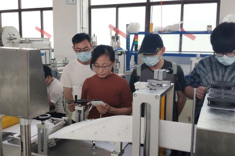 機(jī)電系深入培育產(chǎn)教融合型企業(yè)開(kāi)展技術(shù)交流活動(dòng)